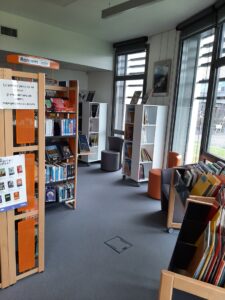 Espace-ado